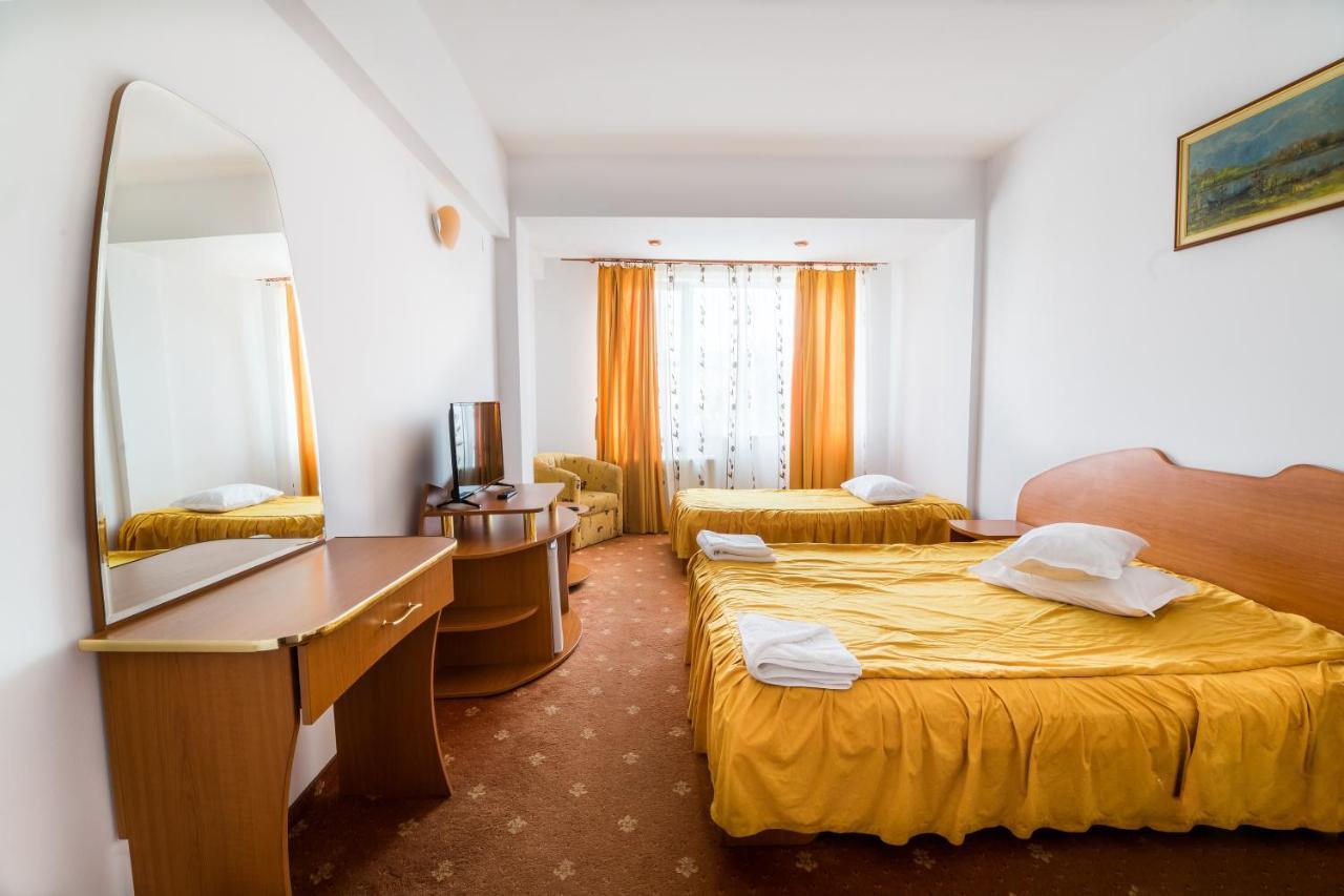 Hotel Atlantis Tulça Dış mekan fotoğraf
